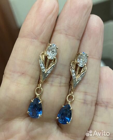 Золотые серьги