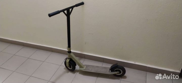 Самокат взрослый с надувными колесами