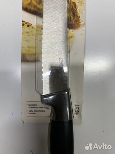 Нож для хлеба fiskars Functional Form