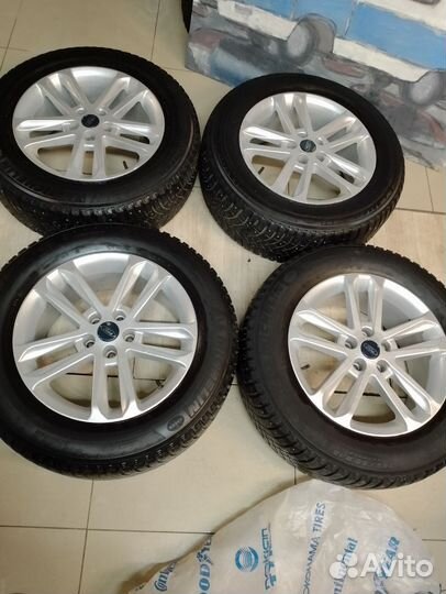 Колеса Ford Explorer R18 шипы