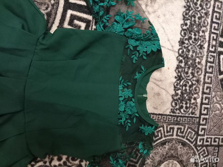 Платье на девочку