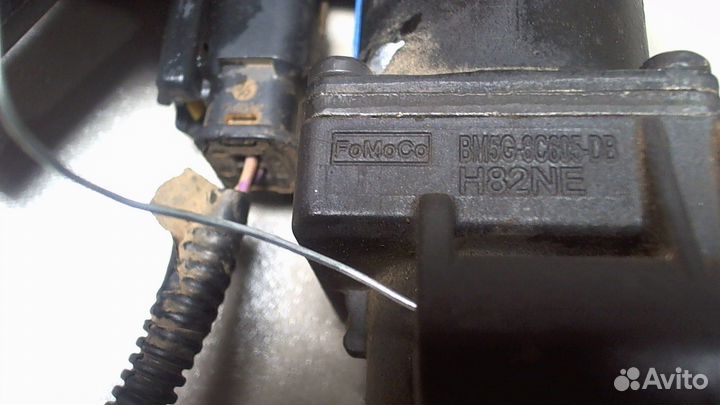 Насос водяной Ford Kuga, 2013