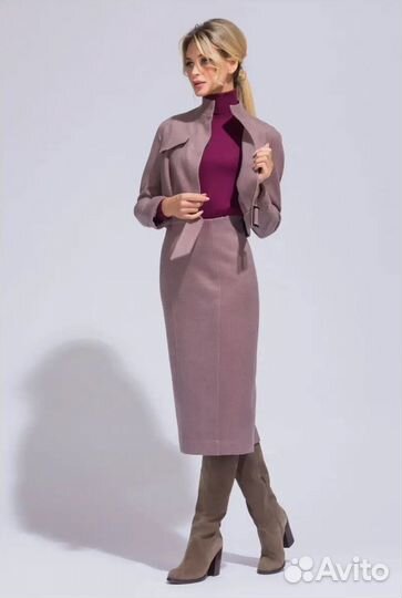 Костюм женский с юбкой 48-50
