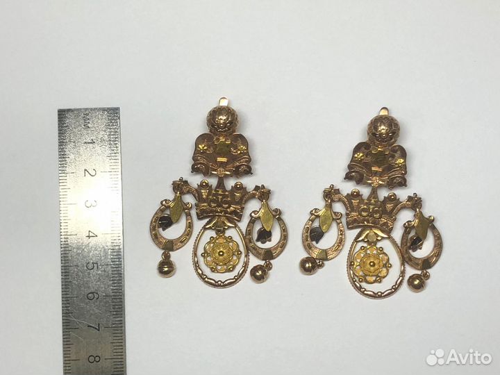 Золотые серьги