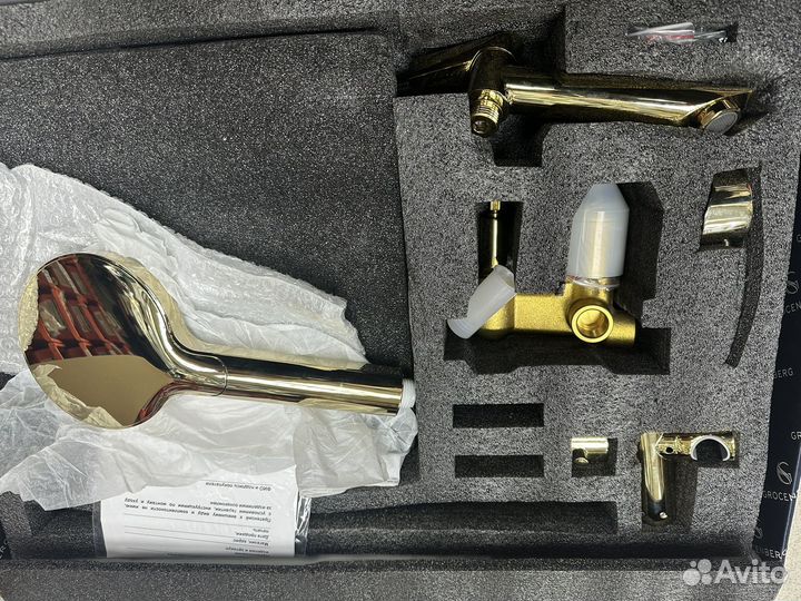 Душевая система Grocenberg GB5001 Золото