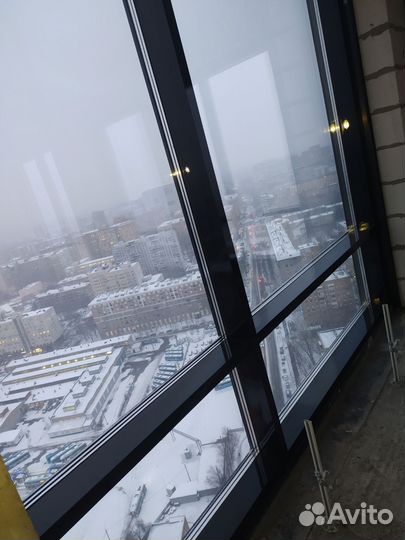 Покраска окон. Реставрация оконного профиля