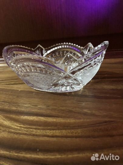 Конфетница, салатница, хрусталь. И их 2 шт