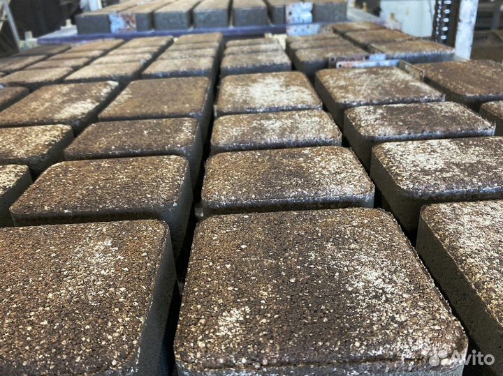 Крупноформатная тротуарная плитка