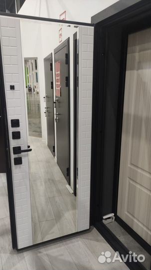 Металлическая входная дверь с бесплатной установко