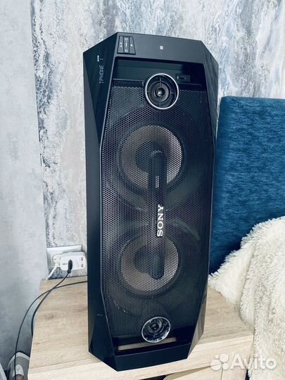 Музыкальная колонка