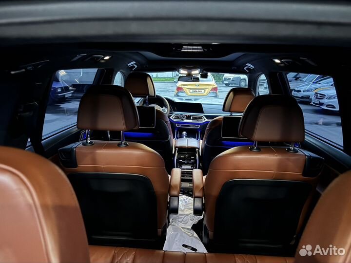 BMW X7 4.4 AT, 2021, 33 000 км