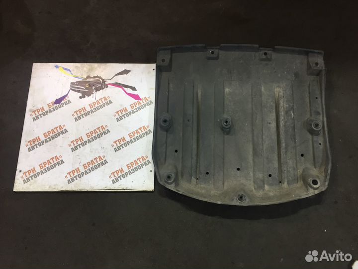 Лексус IS защита под бак