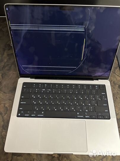 Macbook pro 14 m2 pro