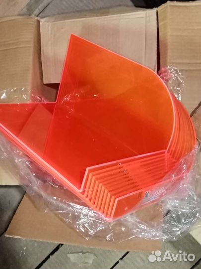 Полочка из оргстекла