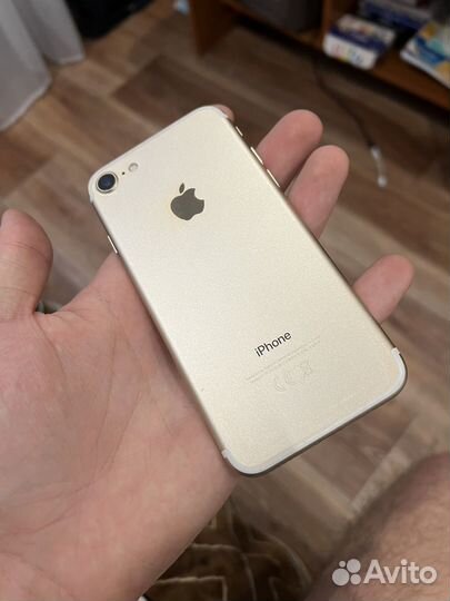 iPhone 7, 32 ГБ