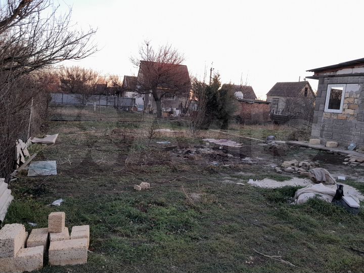 Дом 37,1 м² на участке 4 сот.