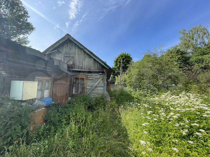 Дом 45 м² на участке 4 сот.