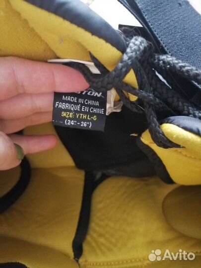 Хоккейные шорты и нагрудник на 7/8/9 лет