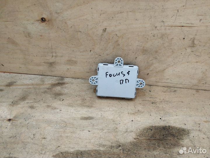 Блок комфорта передний правый Focus 3