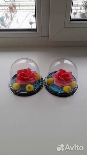 Мыльная роза в колбе