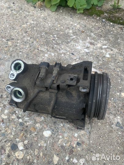 Компрессор кондиционера volvo s80 31332386