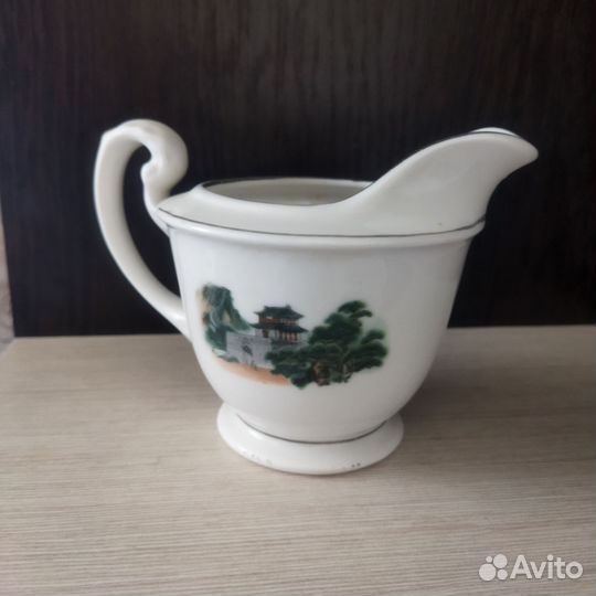 Молочник старый Китай