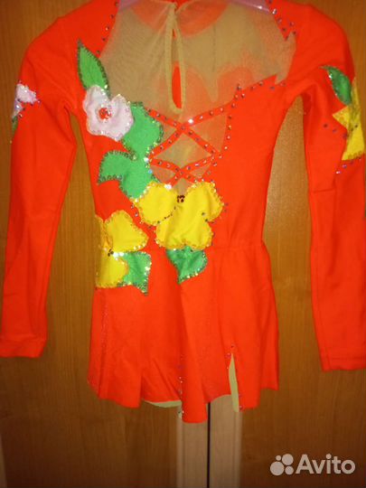 Костюм для фигурного катания 128