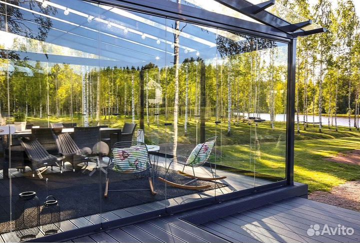 Безрамное раздвижное остекление