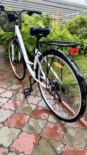 Велосипед женский с корзиной