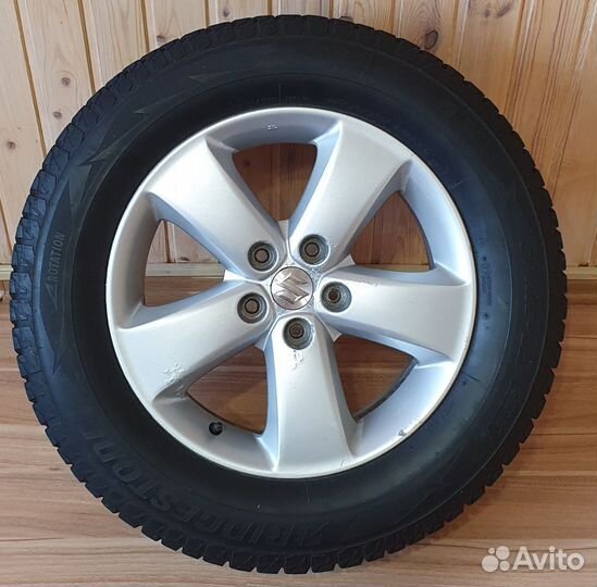 Bridgestone Blizzak Spike-02 SUV 225/65 R17 106T