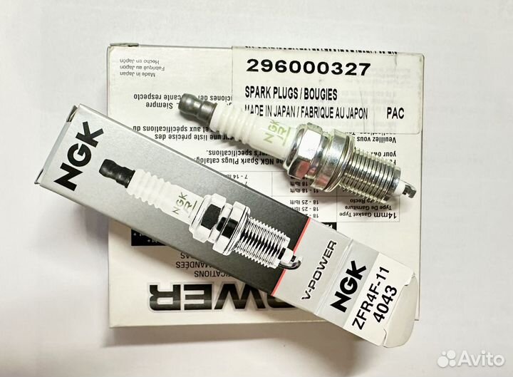 Оригинальная свеча BRP Sea-Doo 296000327 ZFR4F-11