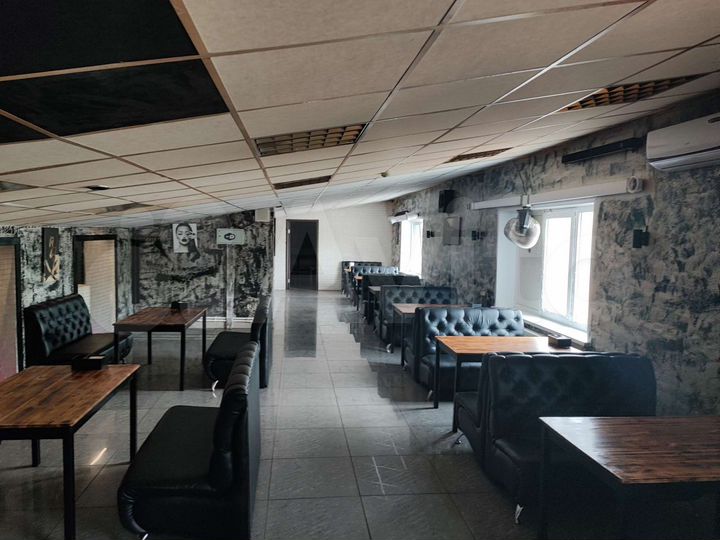 Торговая площадь, 180 м²