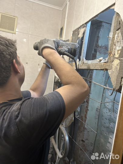 Демонтаж полов,стен,плитки