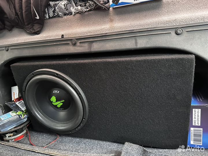 Сабвуфер machete 12''
