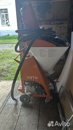 Машина для автоматической штуктурки