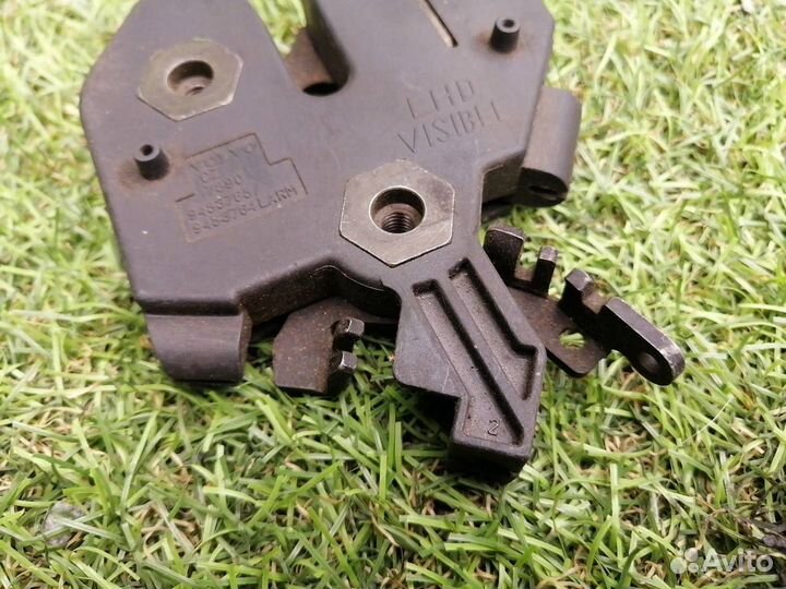 Замок капота Volvo Xc90