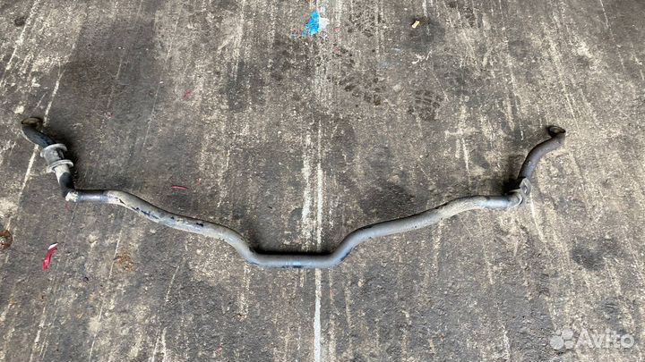 Стабилизатор передний Mitsubishi Carisma MR403364