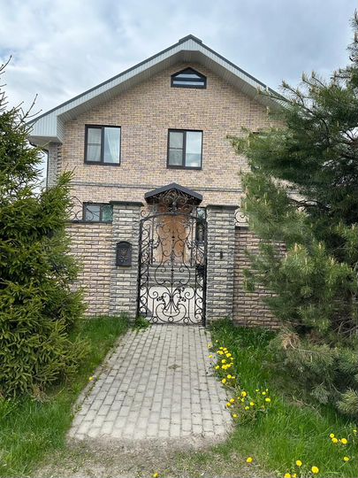 Коттедж 260 м² на участке 12,7 сот.