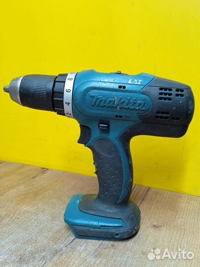 Шуруповерт makita 18v бу