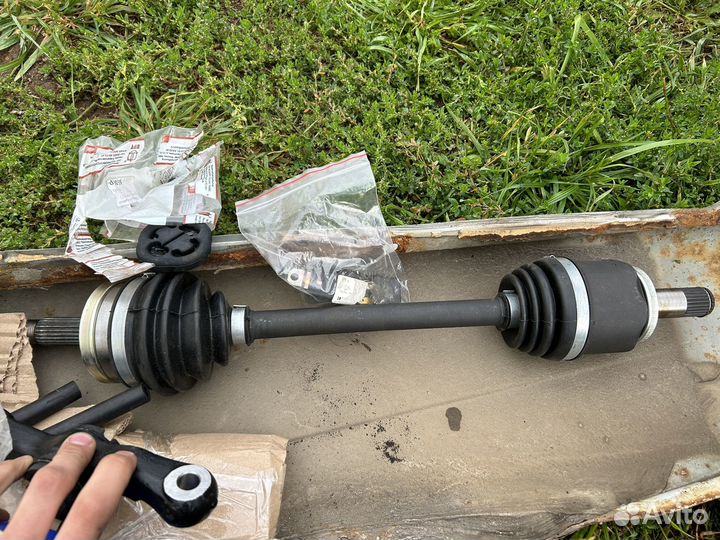 Привода на ваз 2114-2115 в сборе левый и правый