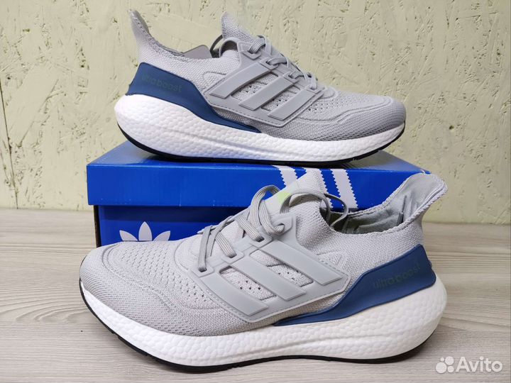 Кроссовки Adidas Ultraboost мужские лето весна