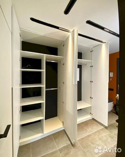 Гардеробная на заказ в прихожую