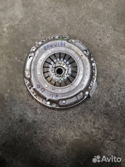 Маховик Volkswagen Passat B6 (2005 - 2010)