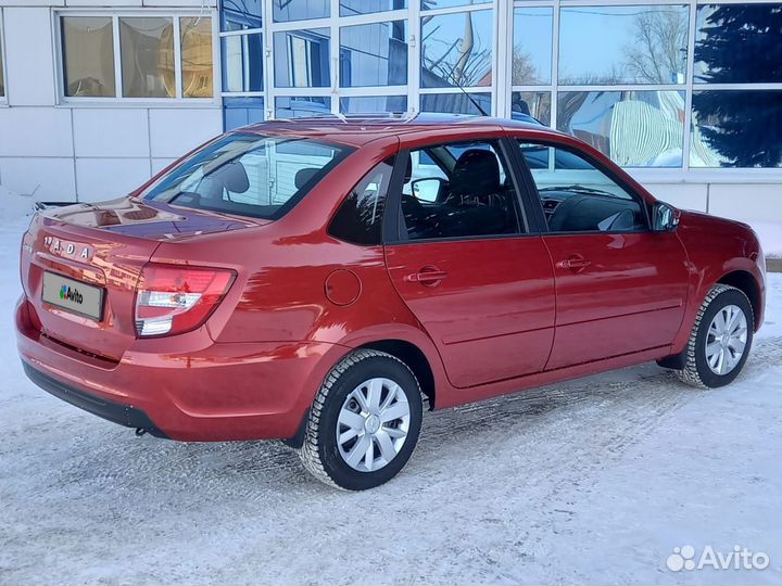 LADA Granta 1.6 МТ, 2022