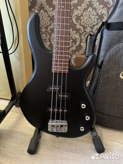 Бас-гитара Cort Action PJ OPB, новая