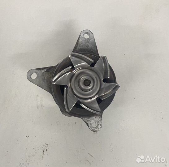 Помпа мазда 3/6 2.0