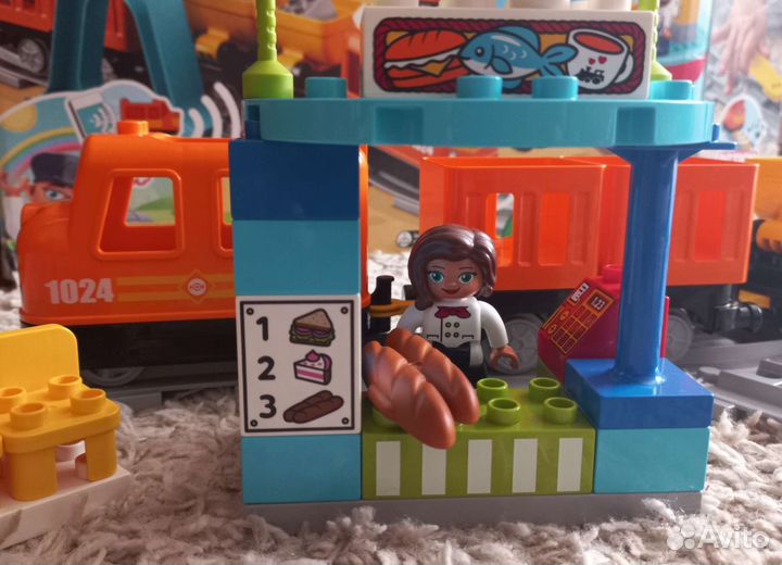 Lego duplo town грузовой поезд (10875)