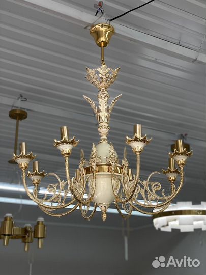 Люстра в гостинную