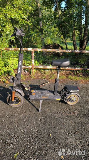 Электросамокат Kugoo Kirin M5 Pro