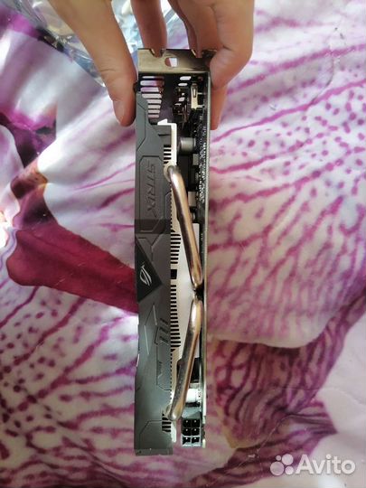 Видеокарта asus AMD Radeon RX 560 strix